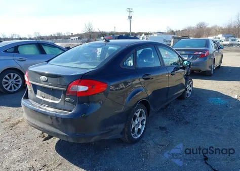 2011 Ford Fiesta Sel z USA, uszkodzony, nr VIN 3FADP4CJ4BM122262